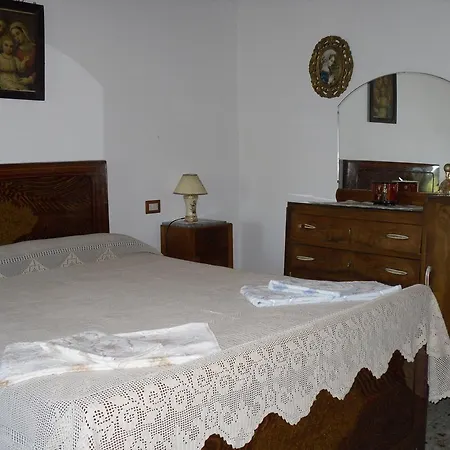 Casale Dei Grilli E Le Cicale بيت للعطل *